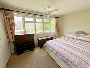 Bedroom- click for photo gallery